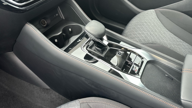 MG HS 1.5 T-GDI Hybrid+ SE 5dr Auto Hybrid Hatchback